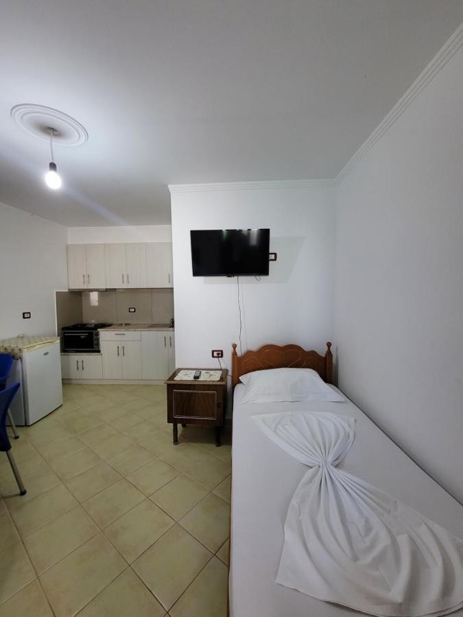 Petrefi Apartments Ksamil Dış mekan fotoğraf